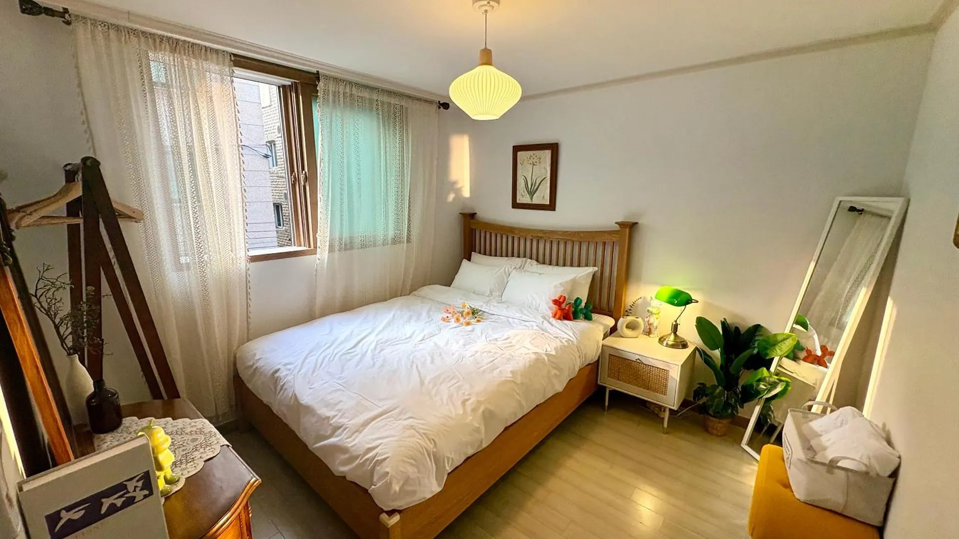 The Urban Oasis Hongdae Apartment Seoul