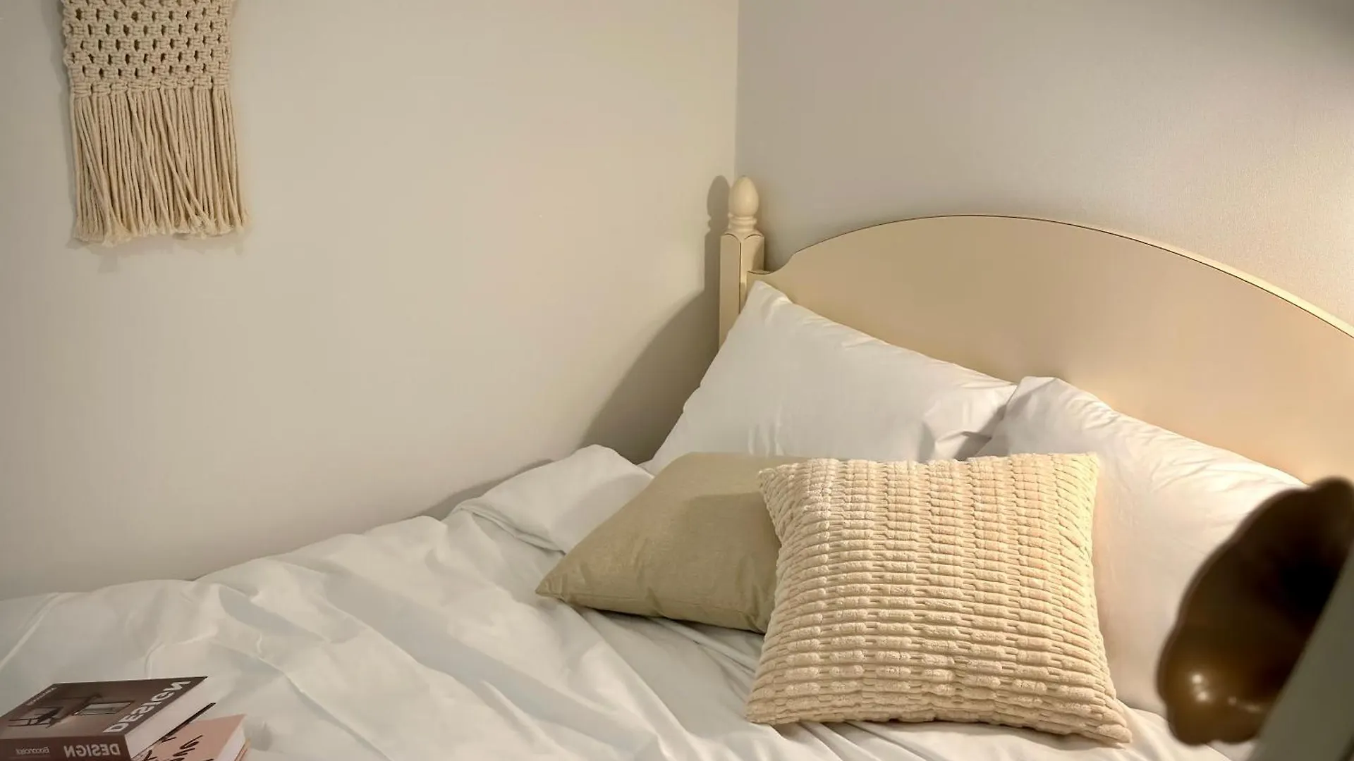 The Urban Oasis Hongdae Apartment Seoul