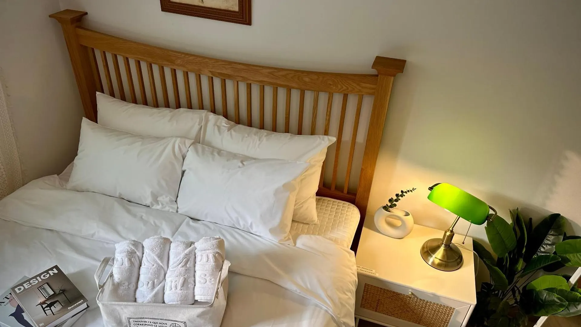 The Urban Oasis Hongdae Apartment Seoul